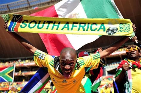  El Lanzamiento de la Copa Mundial Femenina de la FIFA 2010 en Sudáfrica: Una celebración histórica del fútbol y una oportunidad para romper barreras